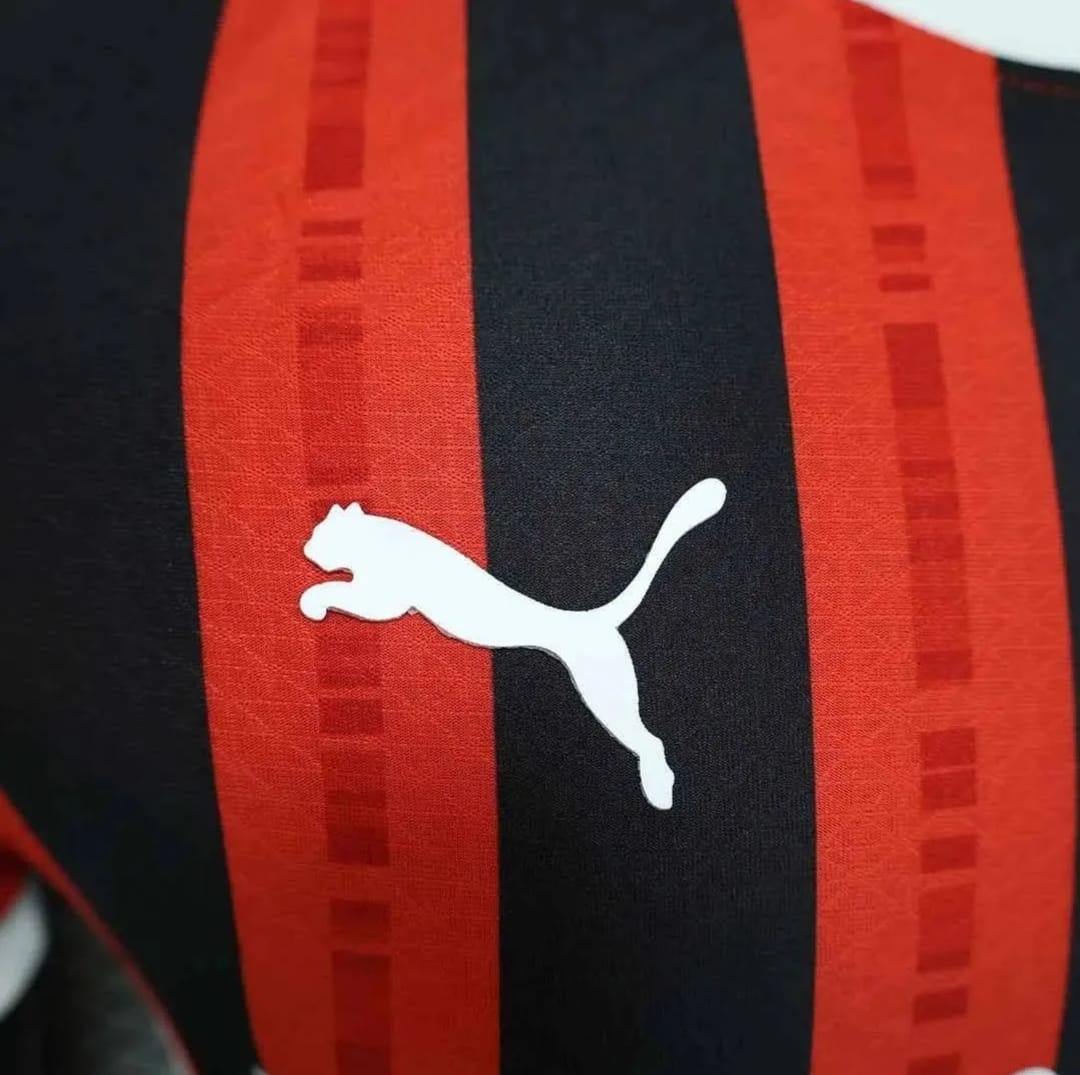 Camiseta AC Milan Local 24/25 Version Jugador